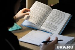 Миронов присоединился к инициативе Госдумы об отмене домашнего задания школьникам 