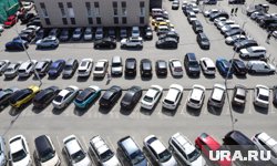 1 декабря вступают в силу новые тарифы утильсбора, из-за которых иномарки станут значительно дороже
