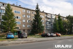 Улица Алексеева в Кургане продлена до озера, на ней уже появились светофоры и разметка