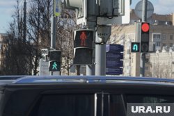 Музыка включается только на зеленый сигнал светофора