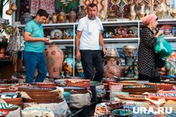 В Узбекистане шадринца удивляют богатые базары и активная торговля
