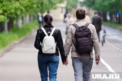 Причиной падения рождаемости стало изменение половозрастной структуры населения 