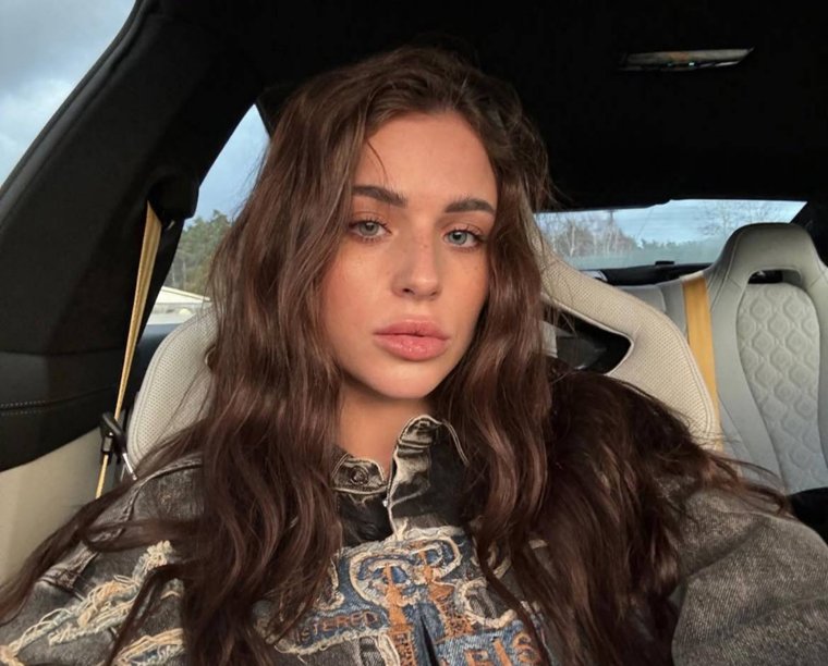 Адель участвовала в шоу с Тимати