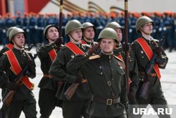 В военном параде примут участие около 2 тысяч человек