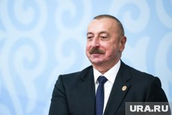 Азербайджан хорошо ладит как с Россией, так и с Украиной, заявил Алиев