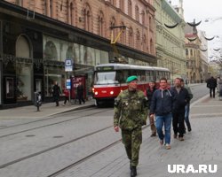 Часть партий, участвующих в выборах, предлагают сосредоточиться на внутренних проблемах страны 