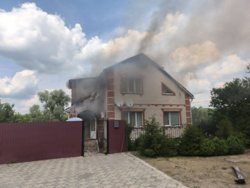 Дрон ВСУ попал в жилой частный дом Рыльска