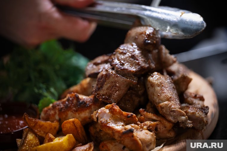 Список мест, где продают вкусный шашлык в Югре