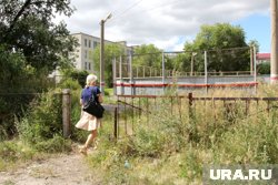 Ограждение нуждается в ремонте (архивное фото)
