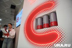 Кластер запустили символическим зарядом от батареек