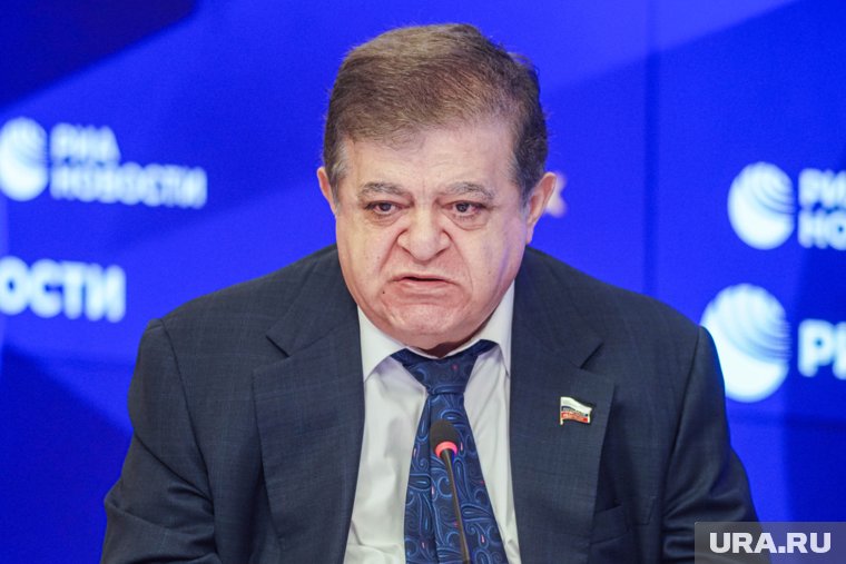 Зеленский терпит поражение, заявил Джабаров