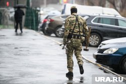 Силовики проводят обыски в офисе банка