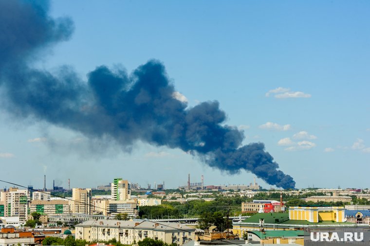 Перед началом пожара были слышны звуки, похожие на взрывы (архивное фото)