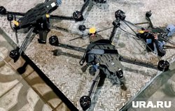 При досмотре двух фур из Китая обнаружили три тысячи дронов 
