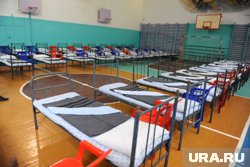 В школах ХМАО оборудовали 10 пунктов временного размещения жителей затопленных поселений