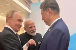 Из-за этого фото лидеров России, Китая и Индии западные страны волнуются