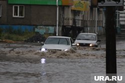 Движение по дорогам стало больше напоминать заплыв