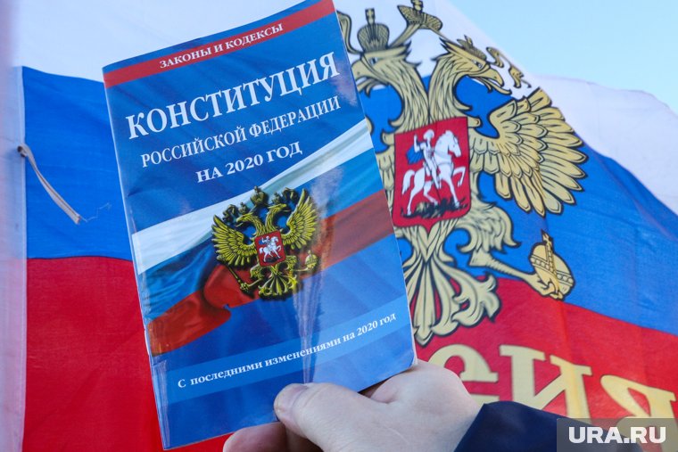 Указ о возрождении звания «Мать-героиня» был подписан президентом России Владимиром Путиным 15 августа 2022 года 
