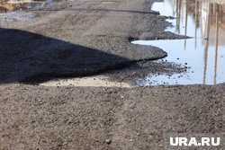 Жители поселка Московский несколько лет жалуются на состояние местной дороги (архивное фото)