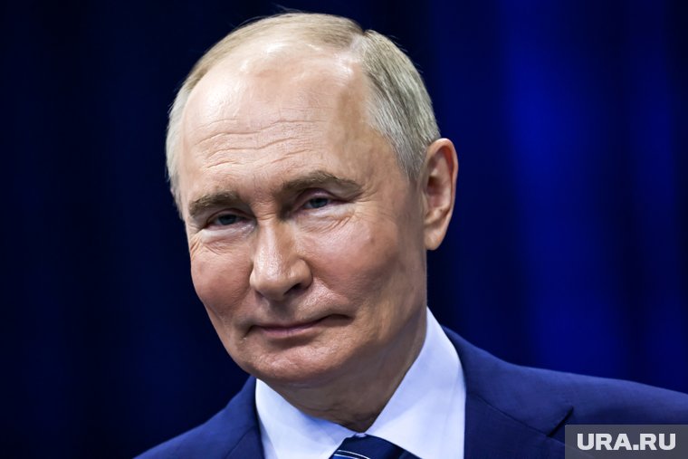Путин поздравил нового главу католической церки