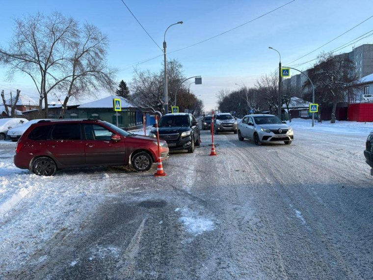 Ребенок находился в детском автокресле и был пристегнут ремнями безопасности