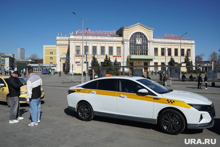 Подщеколдин считает, что в ближайшее время увеличение цен на авто на вторичном рынке ждать не стоит
