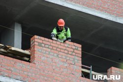 Курганские строители получаются в среднем 59,4 тысячи