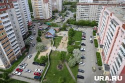 Тело женщины некоторое время лежало возле подъезда