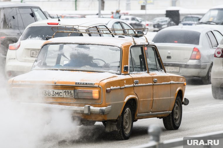 Автомобиль нарушителя помещен на спецстоянку