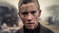 Кадр из фильма «Иди и смотри» 