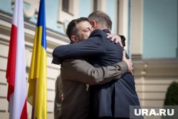 Кир Стармер показал, что находится на стороне лидера Украины (архивное фото)