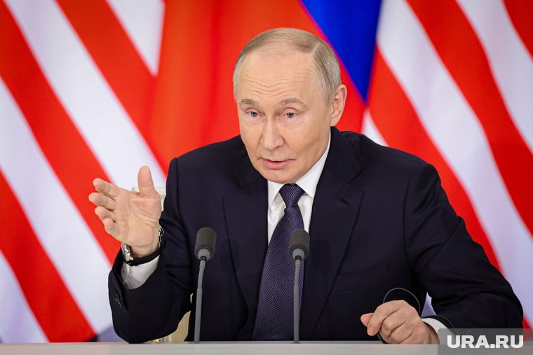 Президент Владимир Путин заявил, что киевский режим перерождается в террористическую организацию