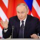 Путин отказался вести переговоры с нынешними киевскими властями