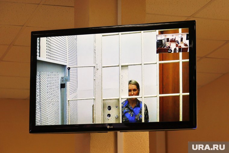 Директор филиала КГУ Сажина просит изменить меру пресечения