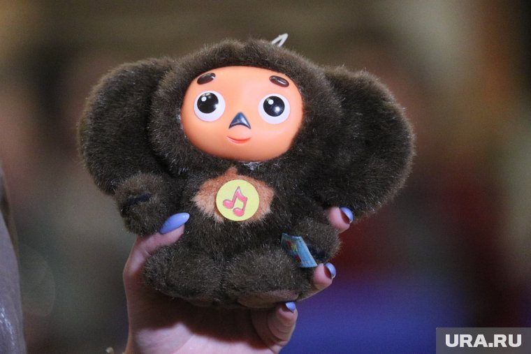 «Союзмультфильм» для защиты Чебурашки от контрафакта зарегистрирует «Чебубу»