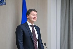 Дмитрий Артюхов поучаствовал в заседании Заксобрания ЯНАО
