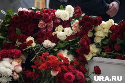 На прощание пришли многие министры