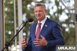 Муратов поздравил выпускников