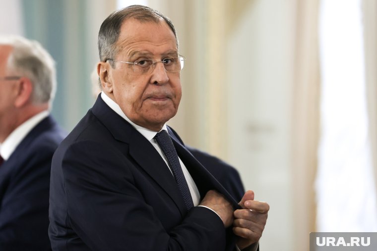 Министр отметил, что мирные инициативы направлены на укрепление оборонительных позиций Украины
