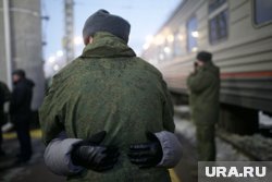 Военнослужащим, заключившим контракты в ЯНАО, выплатят 1,1 миллиона рублей