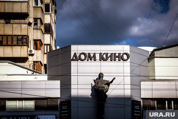 Ремонт в кинотеатре продлится почти месяц