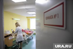 Волкова несколько раз в день обходит каждую палату и фиксирует все данные пациентов