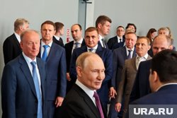 Путин посетил «Корабелку» в Петербурге