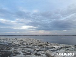 В Горках лед сместился на 50 метров