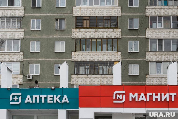 Для перевода жилого помещения в нежилое необходимо согласие собственников 