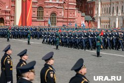Путин назвал символичным, что подразделения стран СНГ маршировали на Красной площади вместе с российскими военными
