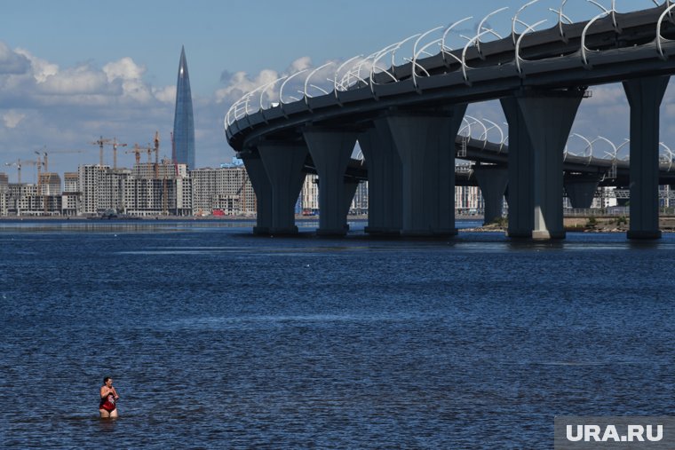 На питерском мосту произошла авария