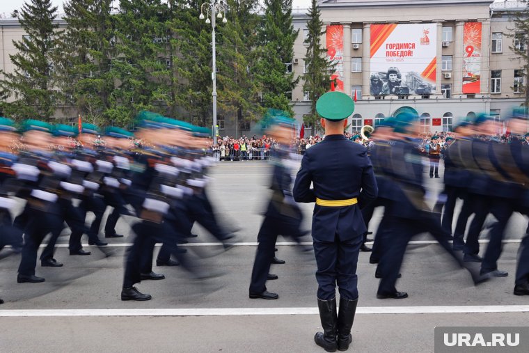 Иностранные граждане проходят обучение в Курганском пограничном институте