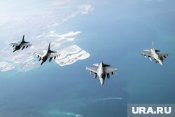 Американские истребители F-16 могли столкнуться в воздушном бою с российскими Cу-35C