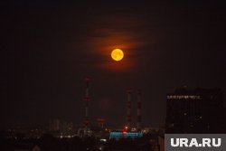 Красную луну заметили в Екатеринбурге ночью 20 мая (архивное фото)